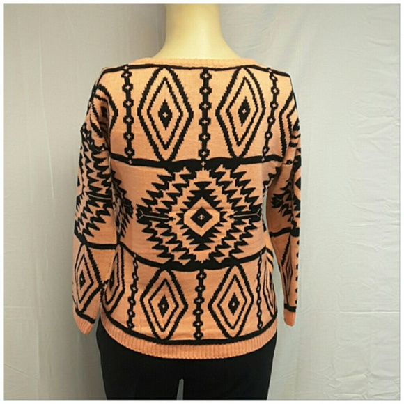 NWT, ILLA ILLA, Unstructured Sweater, size Medium - Picture 3 of 8